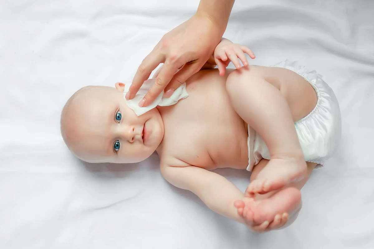 It’s been observed that children who are exposed to allergens and bacteria early in their infancy suffer less from the allergies and asthma later on. (Shutterstock)