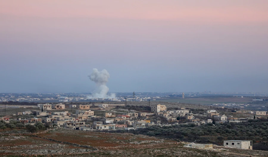 Syria regime forces set to enter key rebel hub