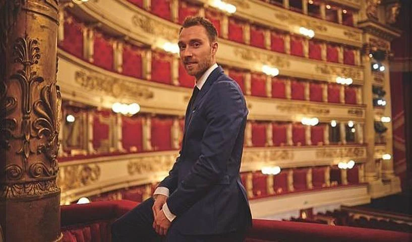 Christian Eriksen was unveiled as an Inter Milan player inside the famous La Scala opera house. (Courtesy Inter Milan)