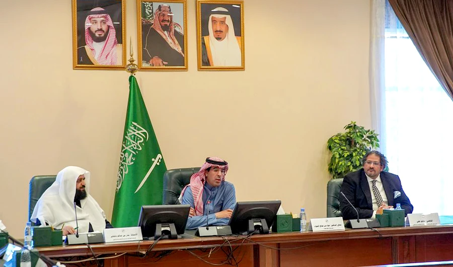 Saudi human rights chief: Electronic link project to help fight human trafficking