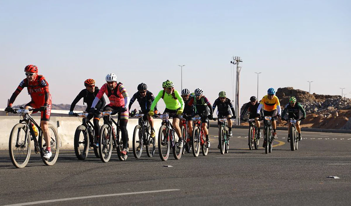 The 89 kilometer opening stage started from the Millennium Hotel and wound through the desert towards Jaw’s campsite. (SPA)