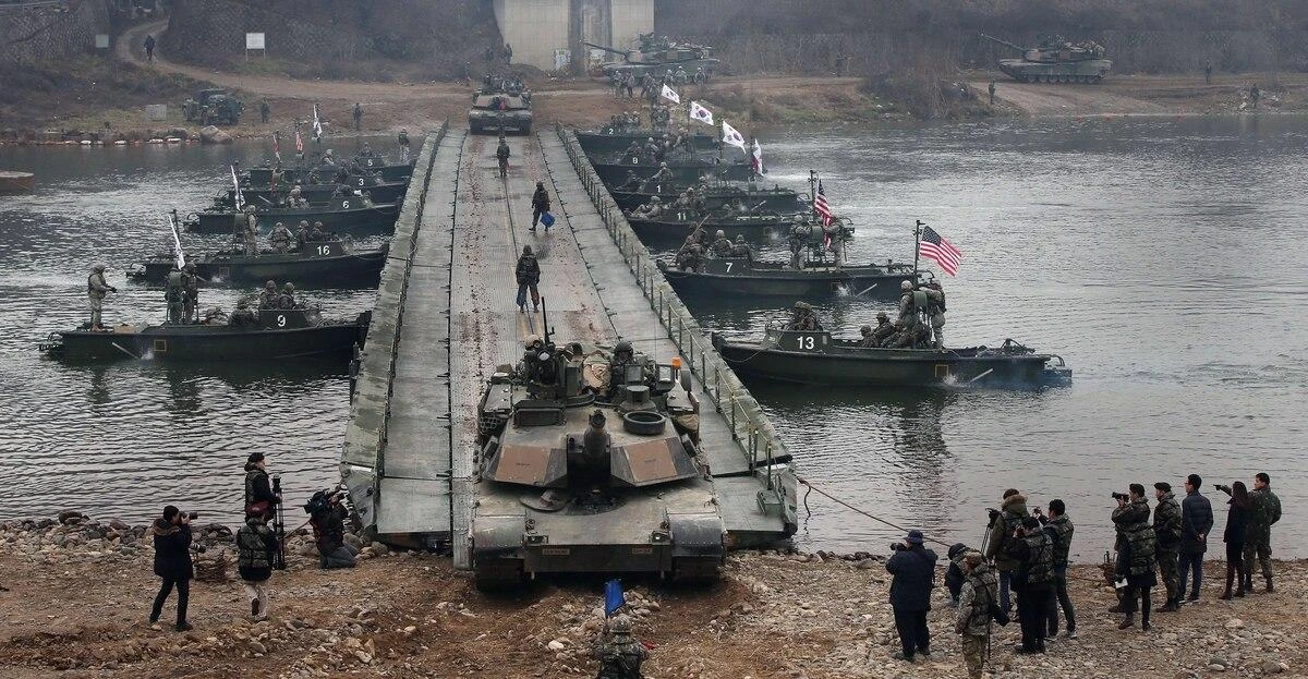 Thousands of South Korean staff face forced leave at US military bases