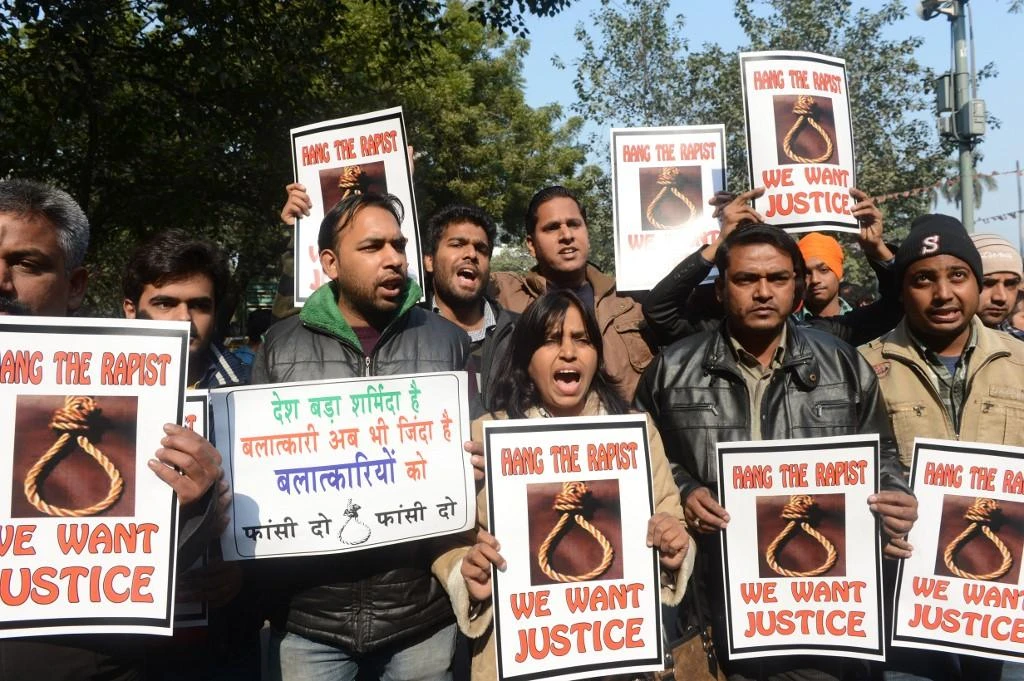 The hanging of four men scheduled for Saturday for a notorious gang-rape and murder on a Delhi bus in 2012 has been postponed “until further orders.” (File/AFP)