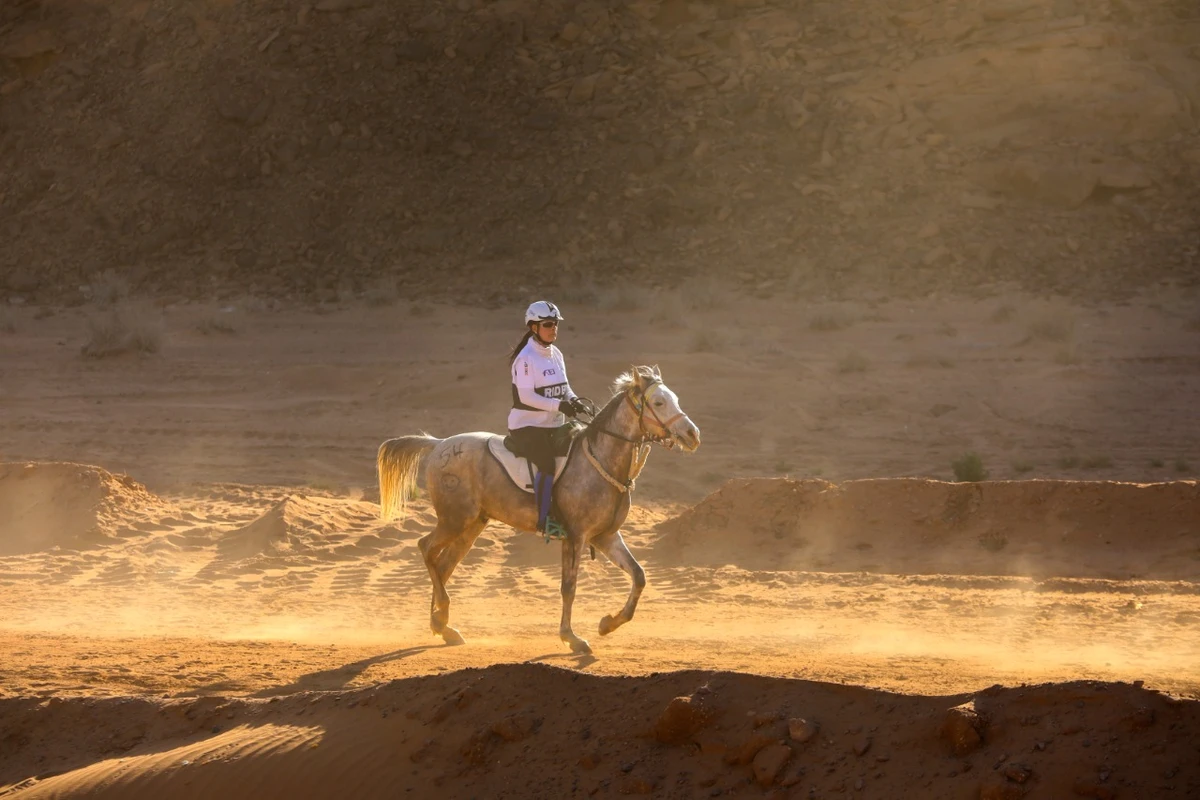 Dubai’s Crown Prince Sheikh Hamdan bin Mohammed claimed his second consecutive title during the running of the Custodian of the Two Holy Mosques Endurance Cup in AlUla on Saturday. (Photos: Winter at Tantora Twitter)