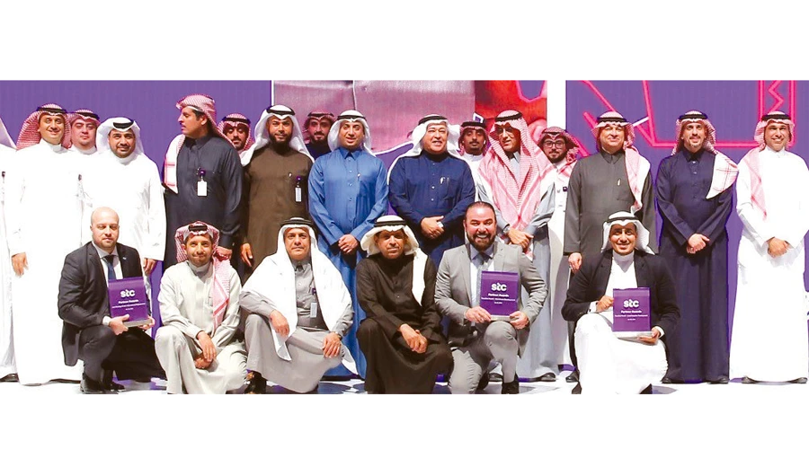 STC’S 9th Partners’ Day ceremony was held at the Hotel Fairmont in Riyadh to honor partners in the company’s ‘Rawafed’ program and ‘DARE’ strategy. The event was attended by 175 partners.