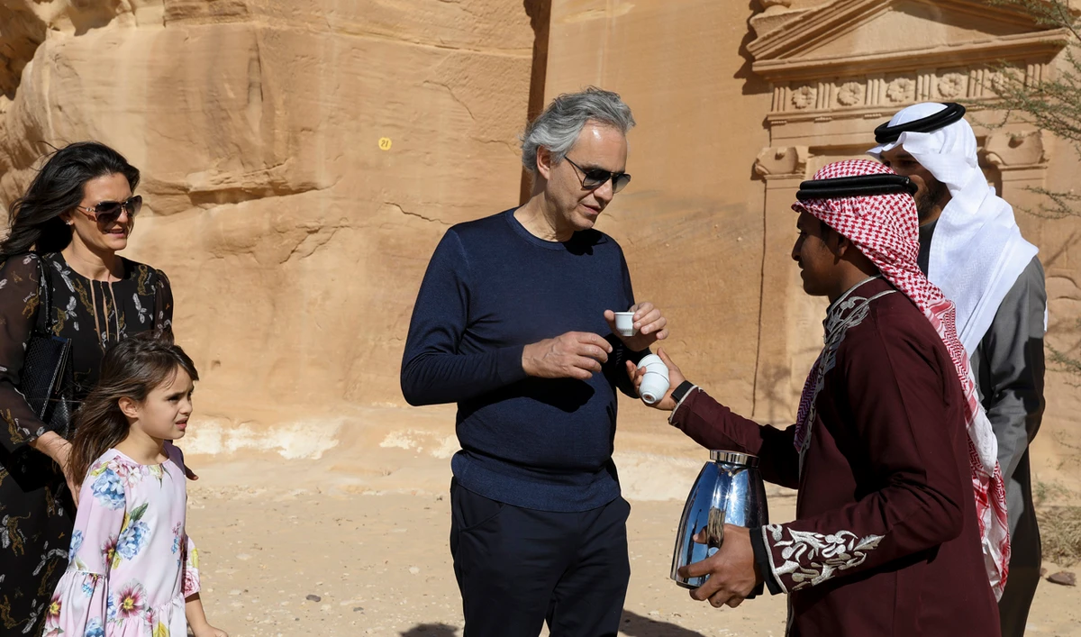 Bocelli and his family visited several museums, as well as archaeological and historical sites.