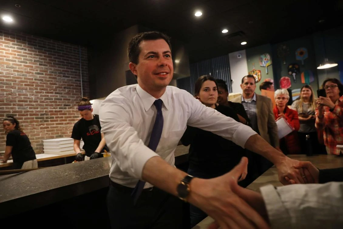 Iowa fiasco mars kickoff of Democratic nominee battle