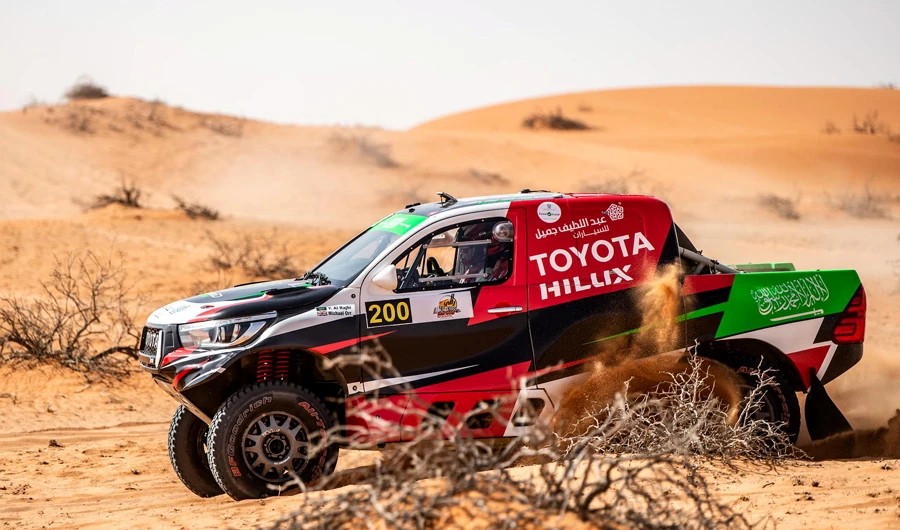 Yazeed Al-Rajhi claims early lead in Hail Nissan Rally