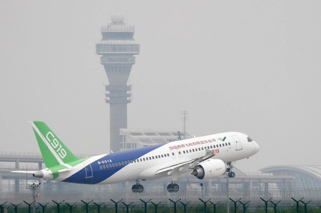 A passenger aircraft takes off from Shanghai Pudong International Airport in Shanghai. (File/AFP)