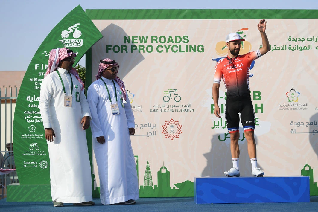 France’s Bouhanni takes Saudi Tour lead after penultimate stage