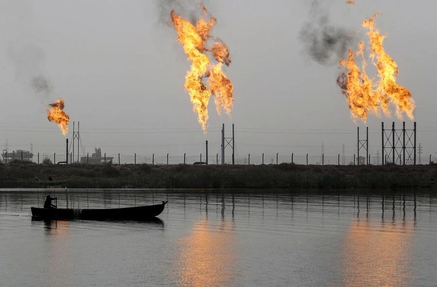 Iraq to cut oil output at Nahr Bin Omar oil field