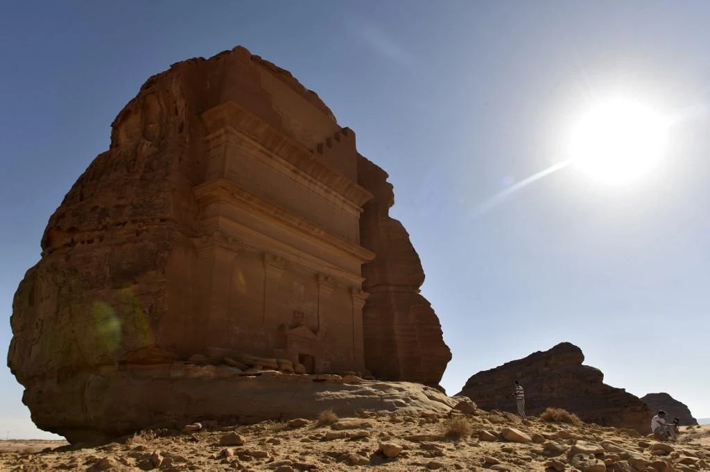 The Lyihyan Bin Kuza (AlFarid) tomb carved into rose-coloured sandstone can be seen in Hegra (Madain Saleh), a UNESCO World Heritage site, near Saudi Arabia’s town of AlUla. (File/AFP)