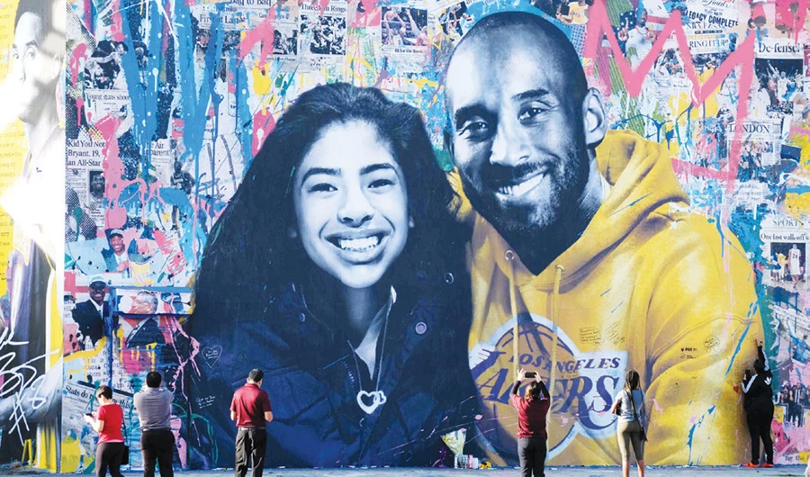 Kobe tributes abound at NBA All-Star Game in Chicago