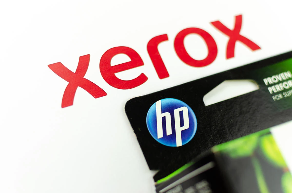 Xerox courts HP shareholders as takeover battle heats up