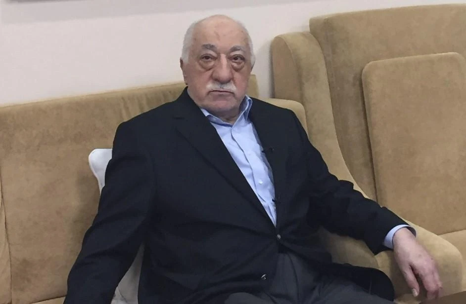 Turkey to arrest 228 for links to cleric in probe of military, justice ministry
