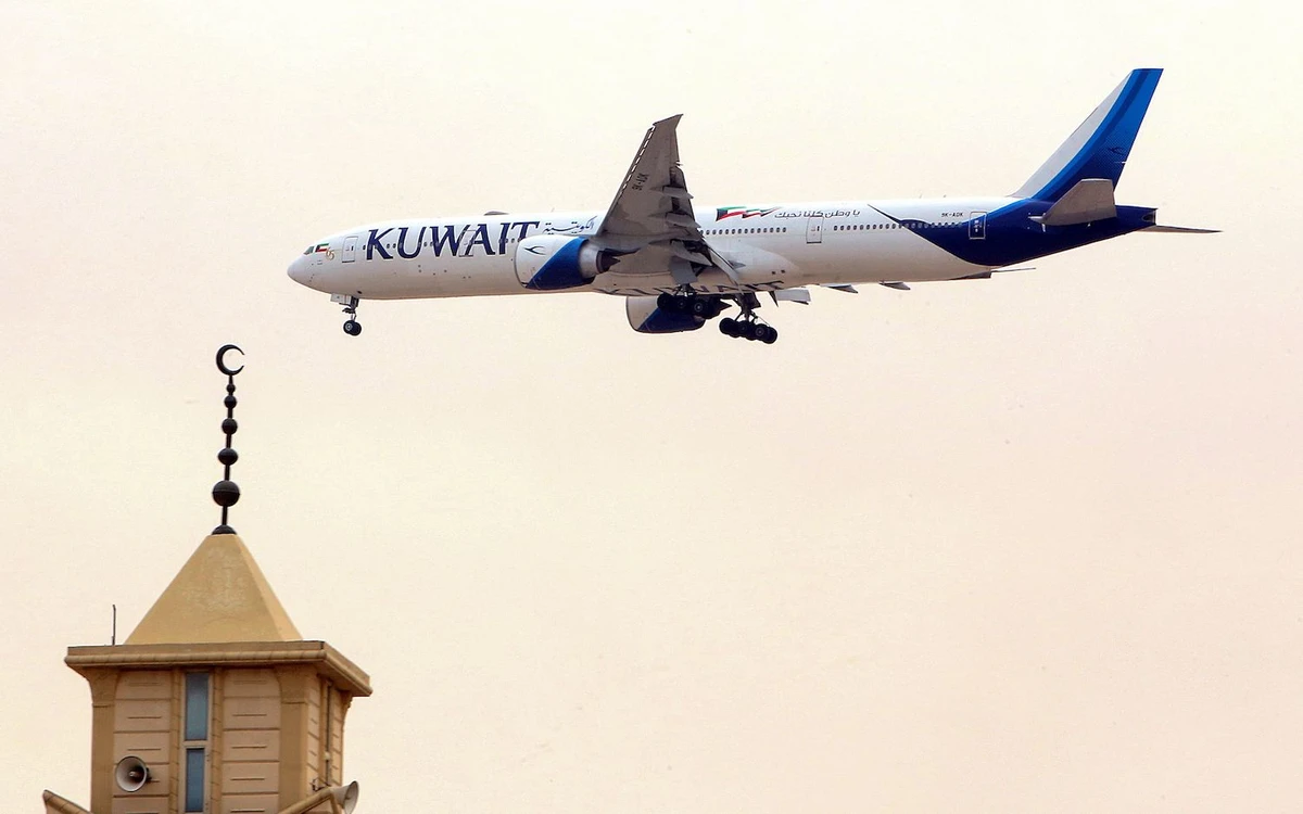 Kuwait Airways announces flights to Mashhad to evacuate more than 700 people