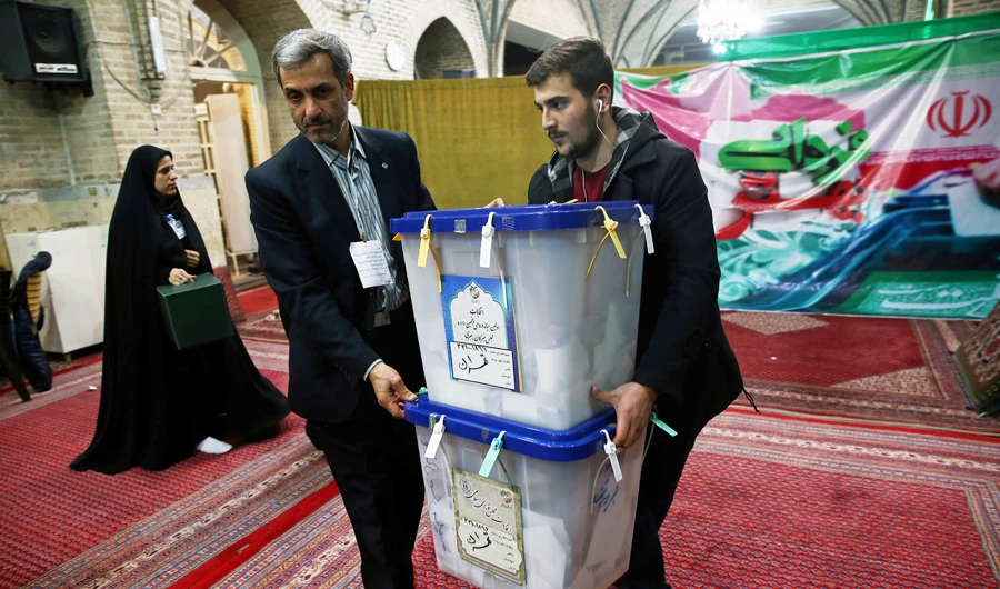 Hard-liners make early gains in restricted Iran election