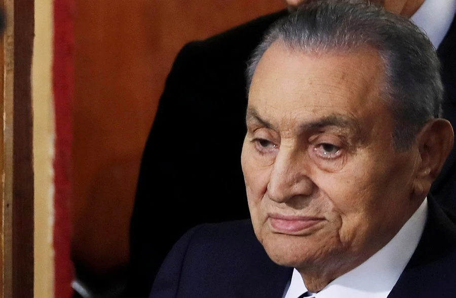 Former Egyptian President Hosni Mubarak dies