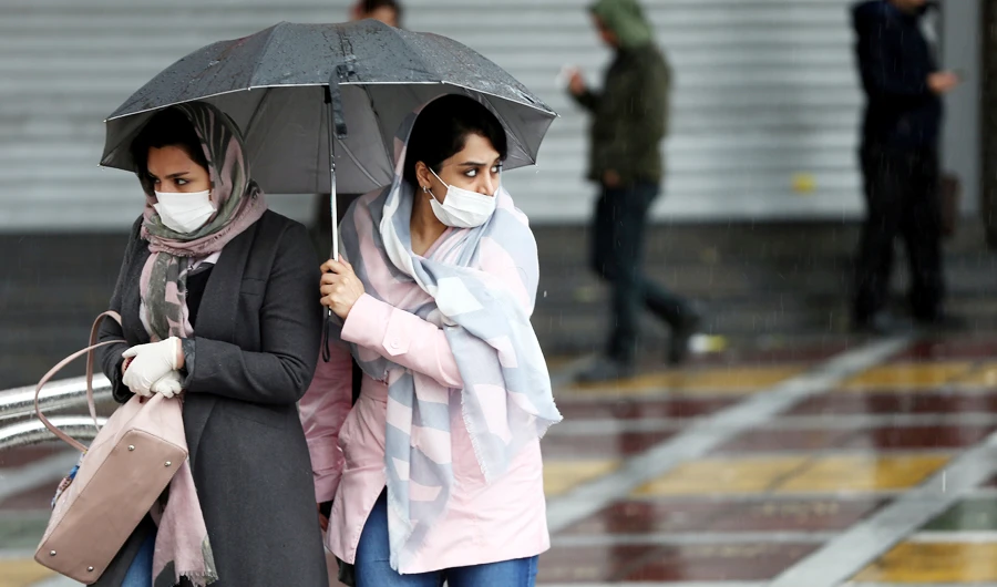 Virus outbreak in Iran sickens hundreds, including officials