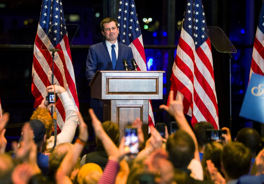 Biden fights for momentum in Democrats’ shifting primary