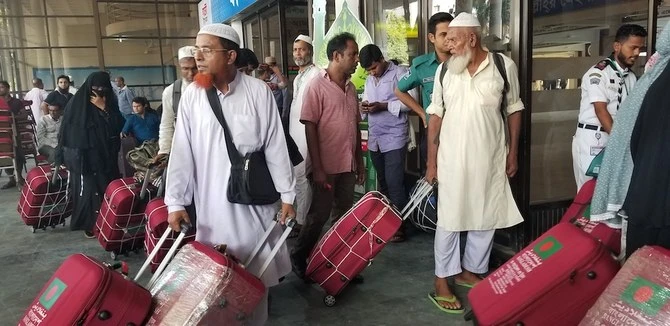 Bangladeshi pilgrims from different part of the country have gathered at the Hajj camp in Dhaka, from where they will take flight for Saudi Arabia. (AN file photo)