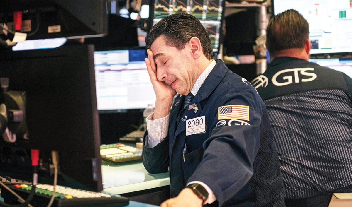 A recovery in world stock markets picked up pace, as policymakers signaled a united front to address the economic fallout from the spreading coronavirus. (AFP)