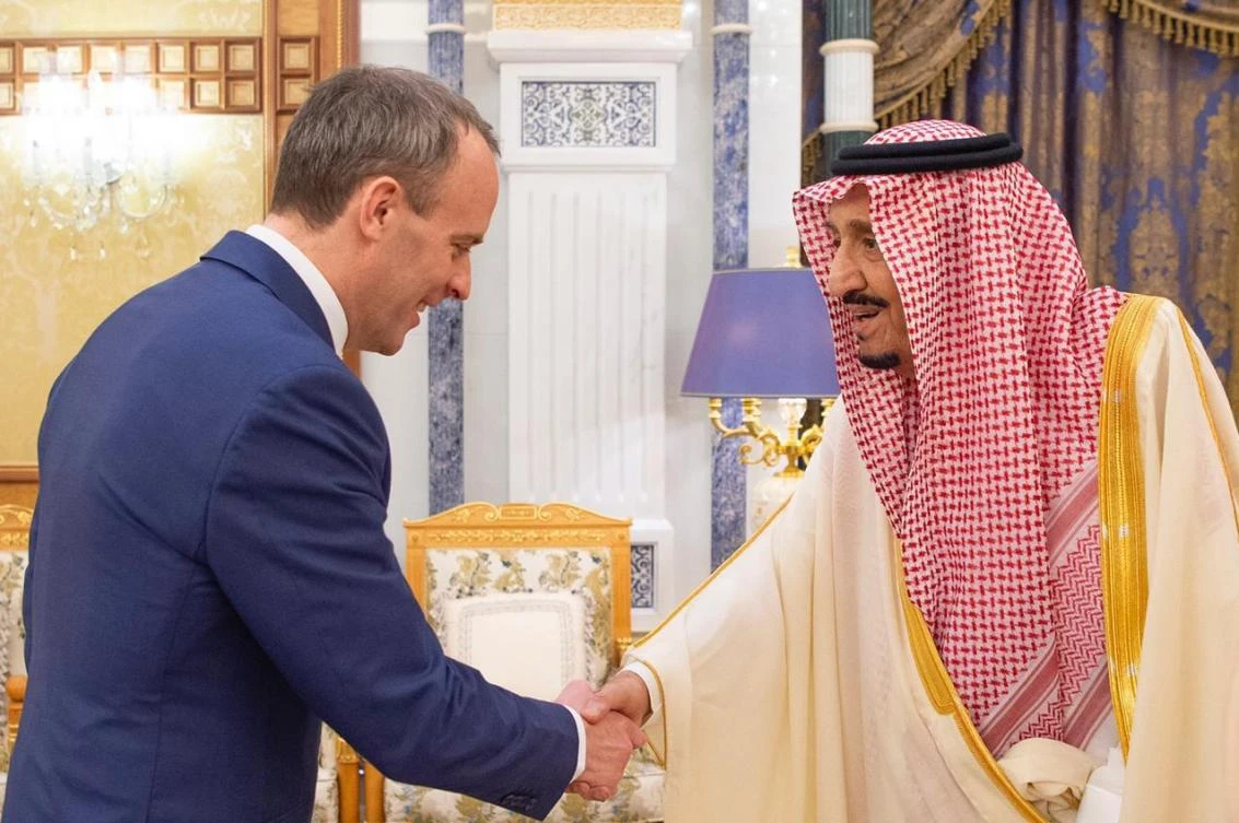 King Salman receives UK Secretary of State for Foreign and Commonwealth Affairs Dominic Raab in Riyadh on Thursday Mar.5, 2020. (SPA)