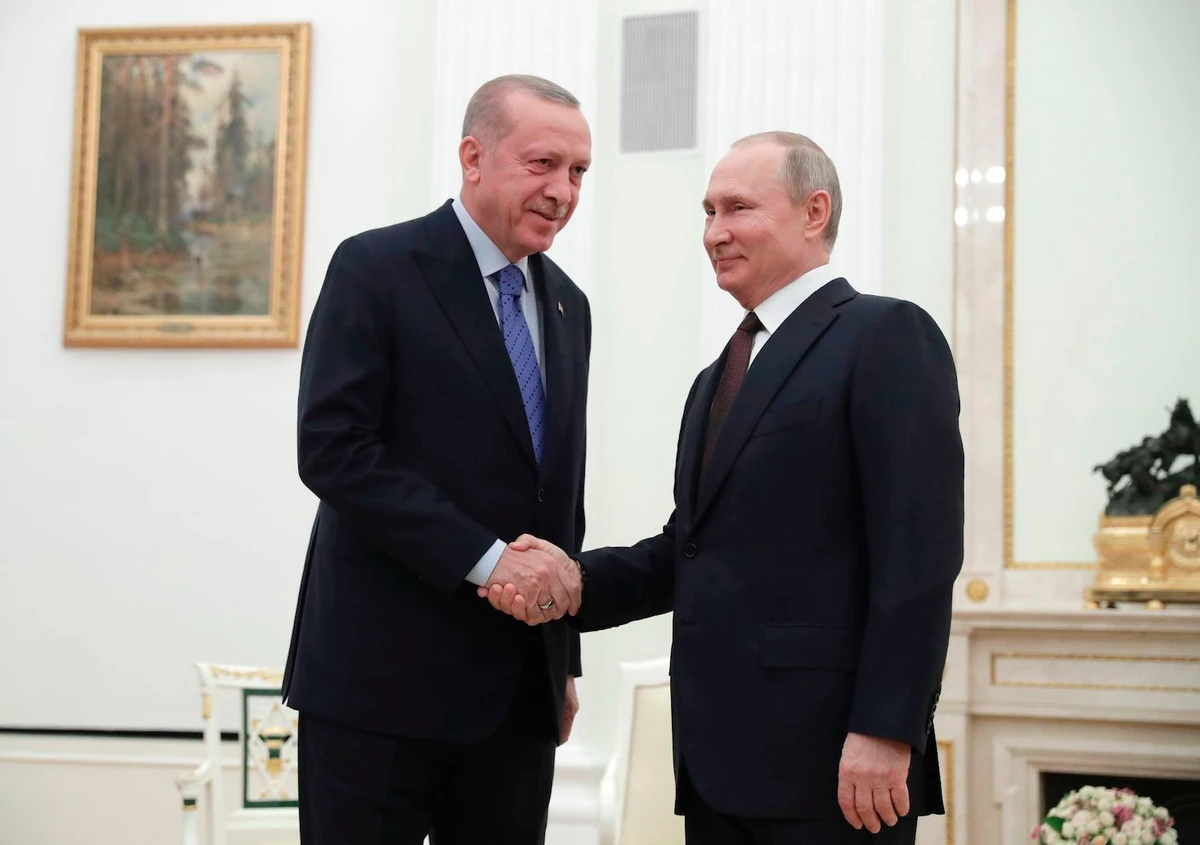Russian President Vladimir Putin meets with his Turkish counterpart Recep Tayyip Erdogan at the Kremlin in Moscow on March 5, 2020. (AFP)
