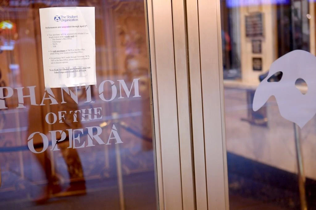 Broadway shuts as virus-hit New York bans large gatherings