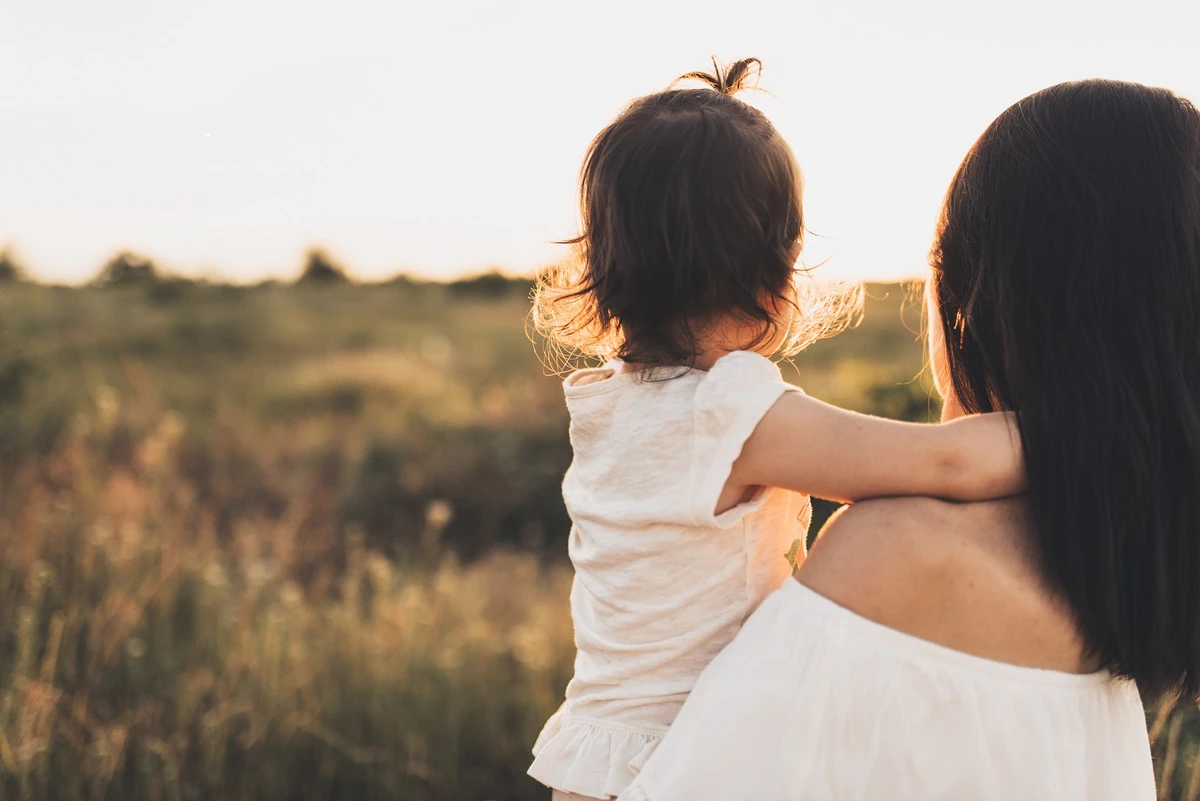 After giving birth, you may have to make many big or small decisions that may cause you a sense of guilt or negligence toward your kid. (Shutterstock)
