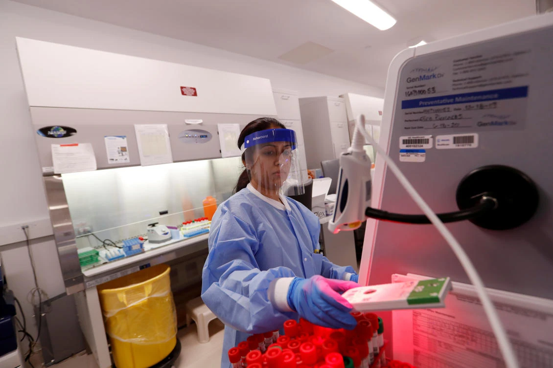 US regulators approve Roche’s new and faster coronavirus test