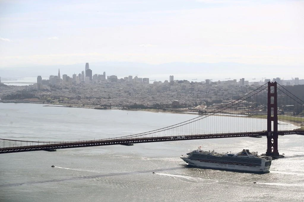 Passengers held on cruise ship in New Zealand over coronavirus fears