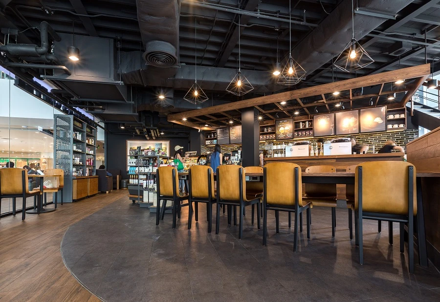 Bars, pubs and lounges have been instructed to close immediately. (File/Shutterstock)