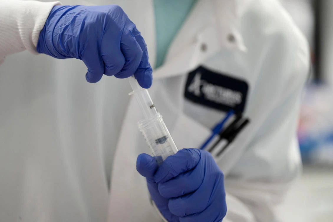 A scientist conducts research on a vaccine for the novel coronavirus (COVID-19) at the laboratories of RNA medicines company Arcturus Therapeutics in San Diego, California, U.S., March 17, 2020. (Reuters)
