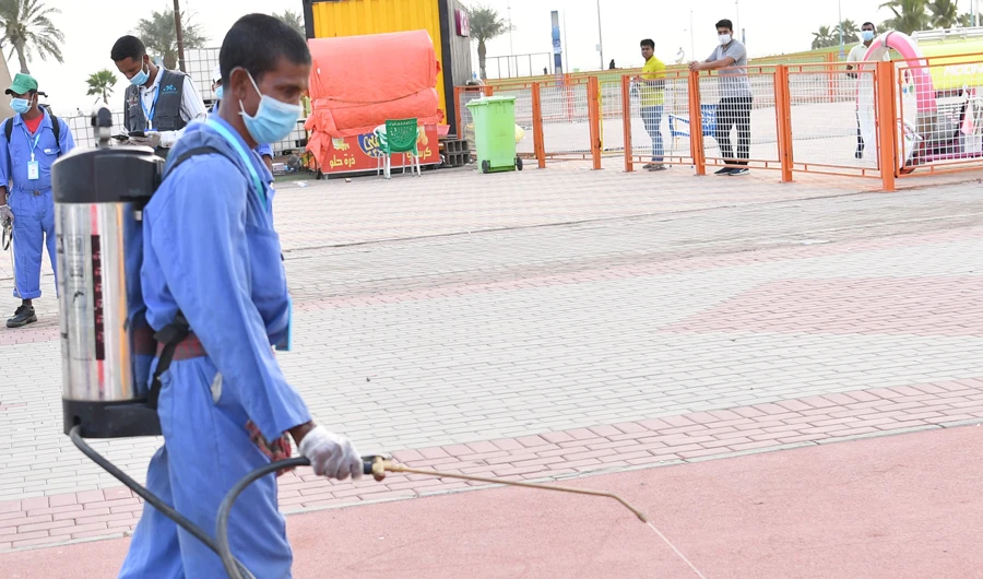 The municipality has also intensified its efforts to monitor establishments to ensure they are adhering to precautionary closures. (SPA)