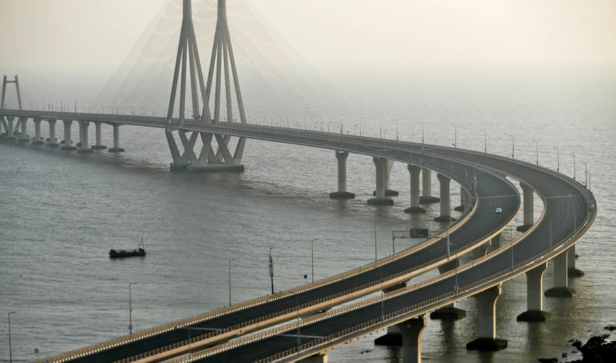 A view of deserted the Bandra-Worli sea link over the Arabian Sea in Mumbai, India, Sunday, March 22, 2020. (AP)
