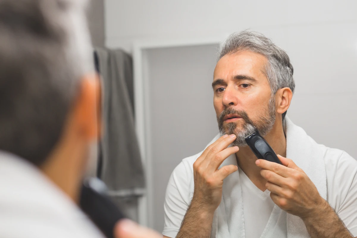 Shaving at home for men made possible and easier with barber Fayeez Alslom