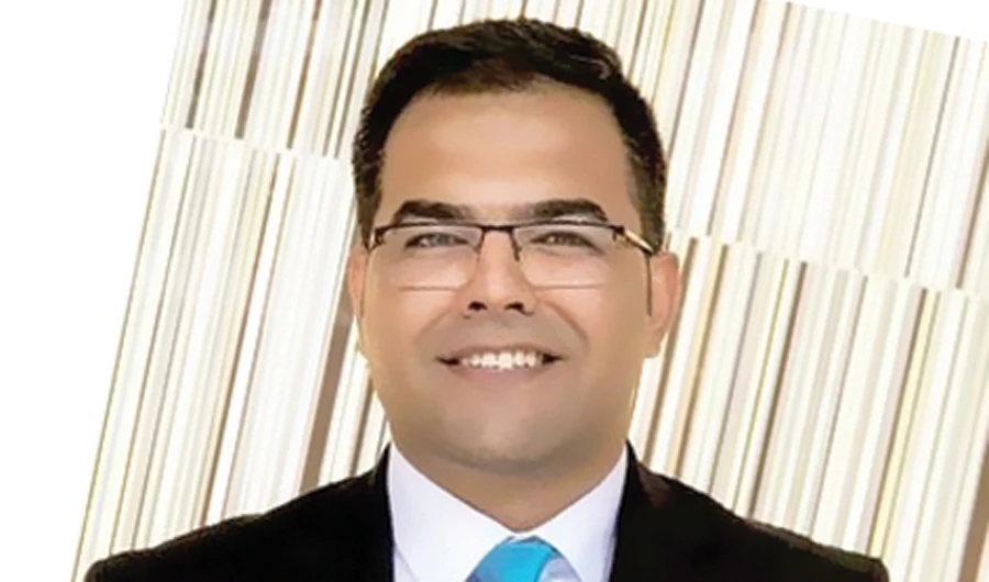 Masoud Molavi Vardanjani