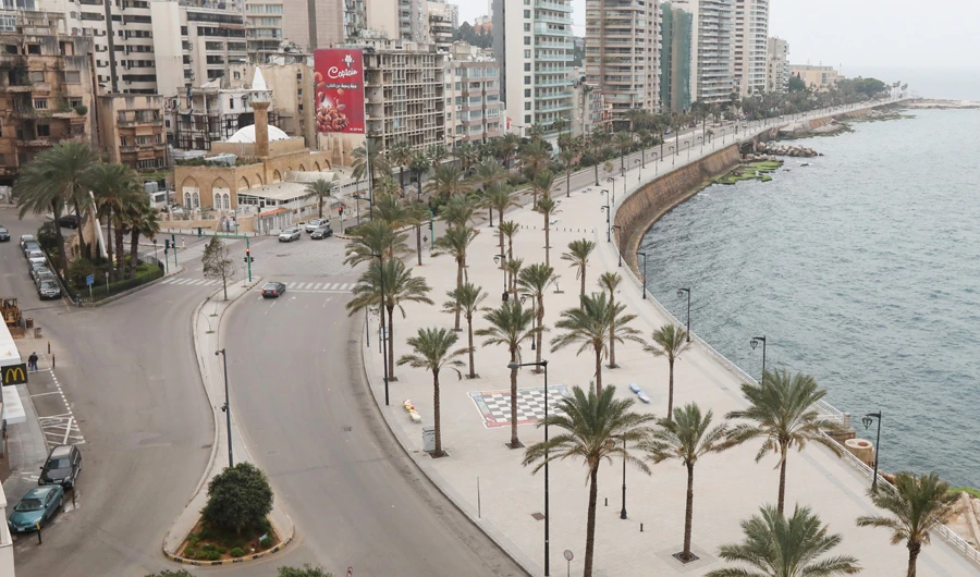 A view of empty Beirut's seaside Corniche, as Lebanon extends a countrywide lockdown by two weeks to combat the spread of coronavirus disease (COVID-19) in Beirut, Lebanon March 26, 2020. (REUTERS)