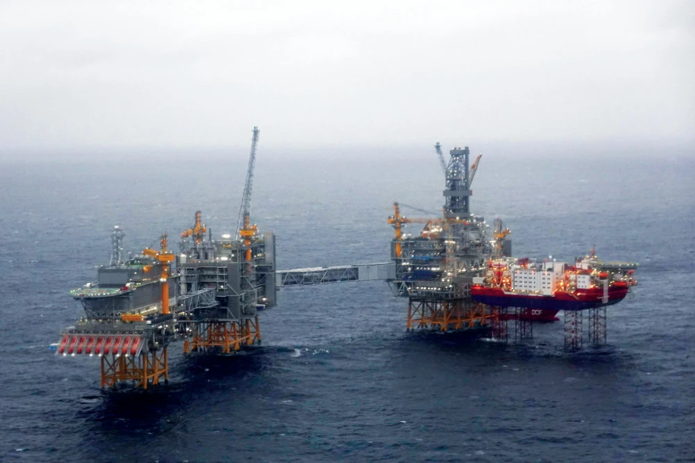 a view of the Johan sverdrup oil field in the north sea, some 140 km west from the town of stavanger, norway. the country’s sovereign wealth fund has lost $124 billion this year. (AFP)