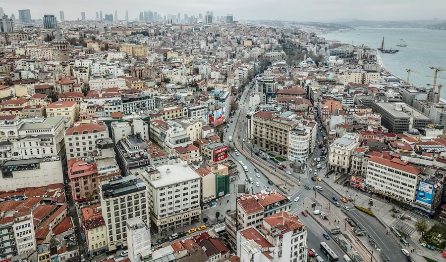 Iranians increasingly seek Turkish citizenship to evade sanctions