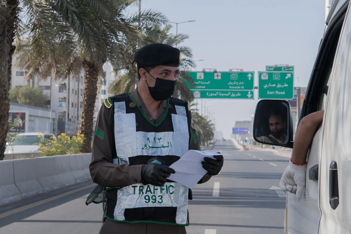 Saudi authorities arrest coronavirus curfew violator after posting haircut video