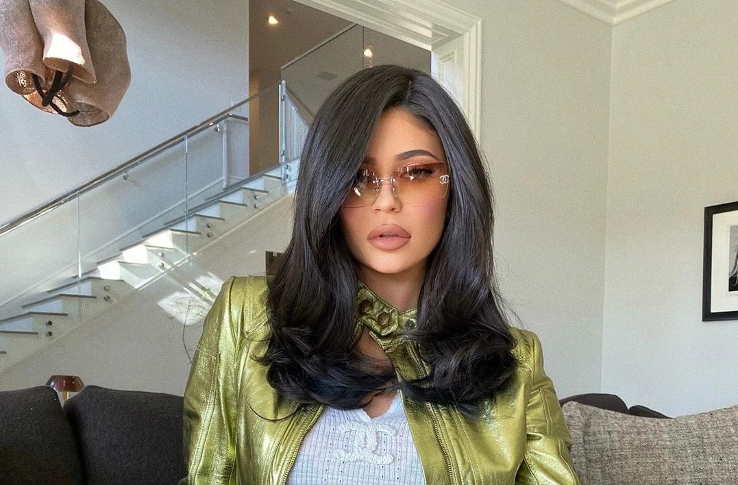 Kylie Jenner announces hand sanitizer distribution drive in California