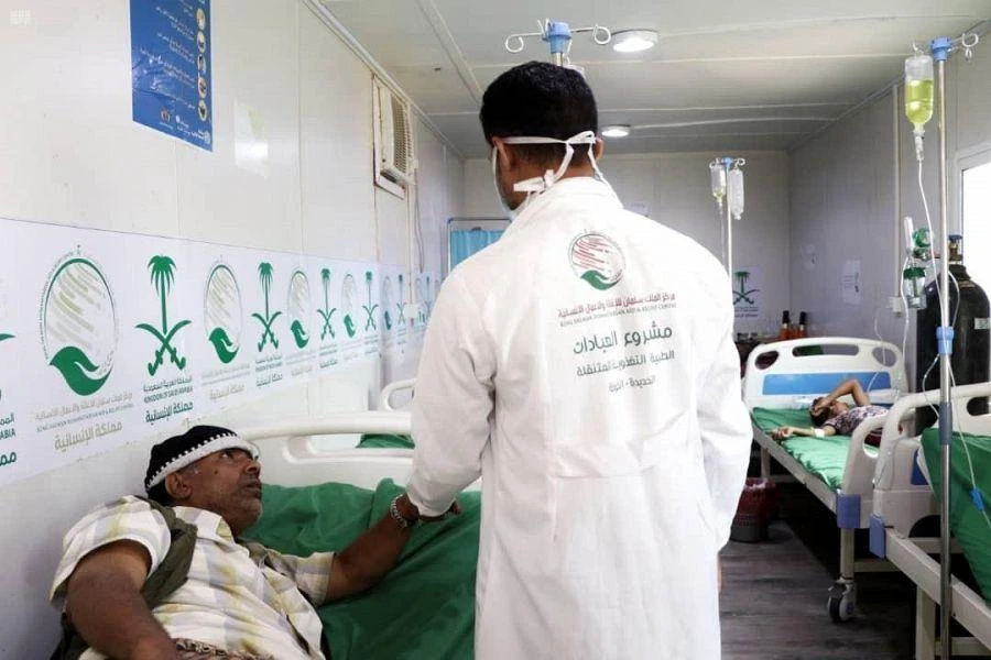 KSRelief clinics continue to provide medical treatments and health care services in Yemen’s Al-Khokha directorate. (SPA)