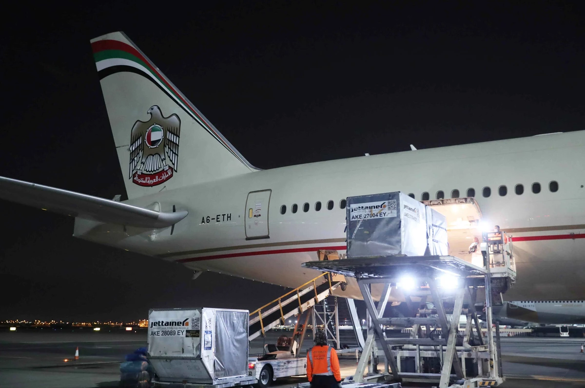The latest humanitarian gesture is expected to benefit Colombia’s more than 10,000 healthcare employees. (WAM)