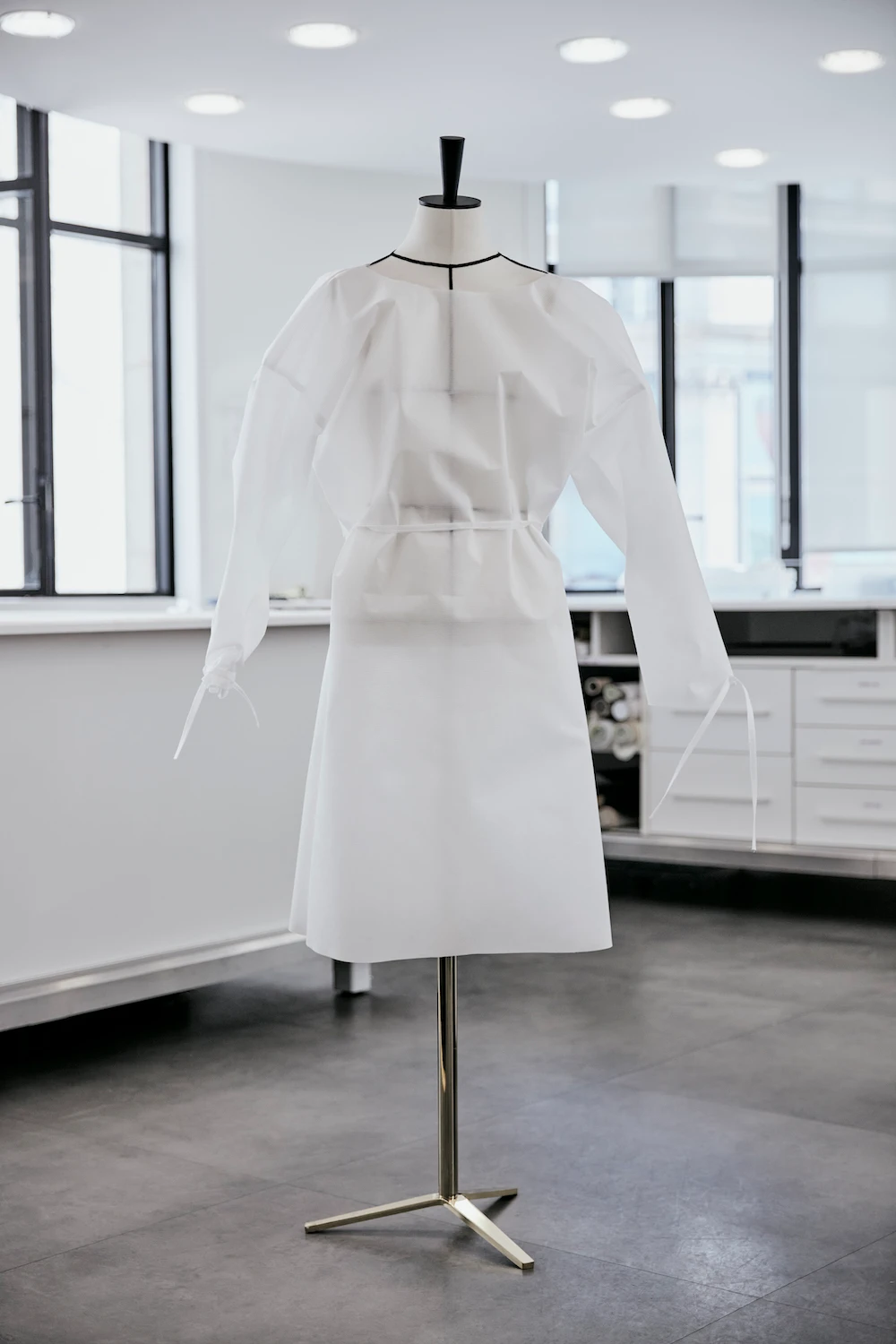 The gowns will be provided to frontline healthcare workers across Paris who continue to fight the Covid-19 pandemic. Supplied