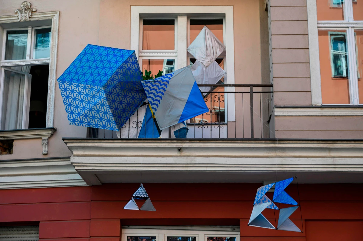 ‘Balconies, life, art’: Berlin's shut-in artists show their work