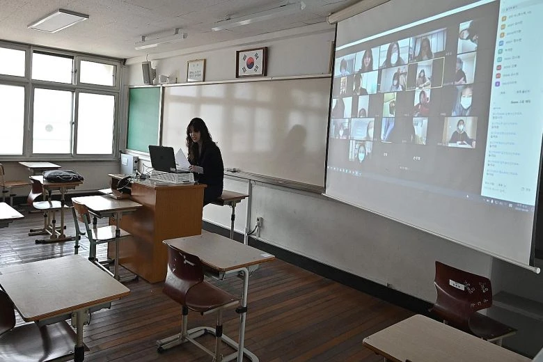 As part of the country's anti-virus efforts, the Education Ministry introduced a slew of measures to limit the spread of COVID-19, including asking students to attend classes online