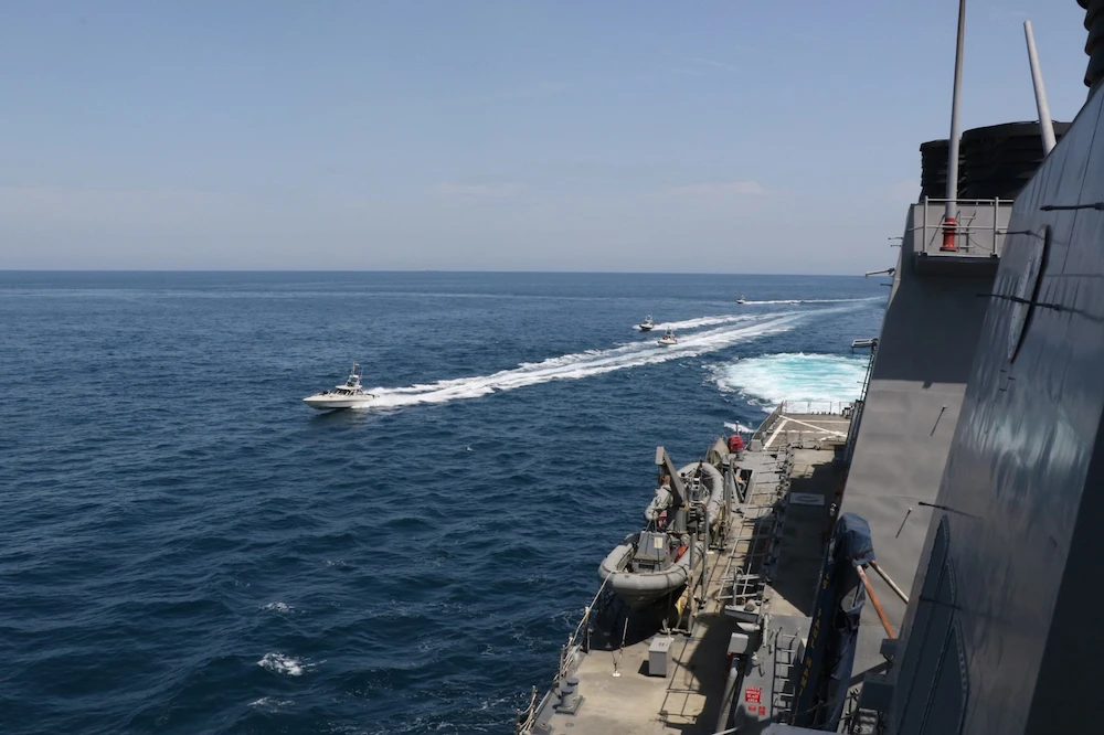 IRGC vessels buzzing past US military ships. (US Navy photo)