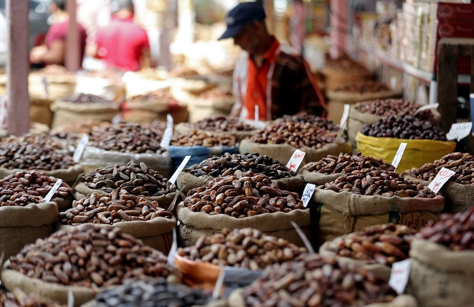 ‘Corona’ dates invade Egypt markets